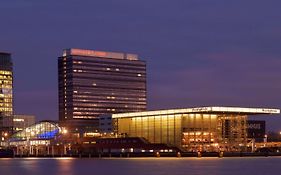 Mövenpick Hotel Amsterdam City Center 